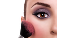 Visagist/In & Make up Artist/IN